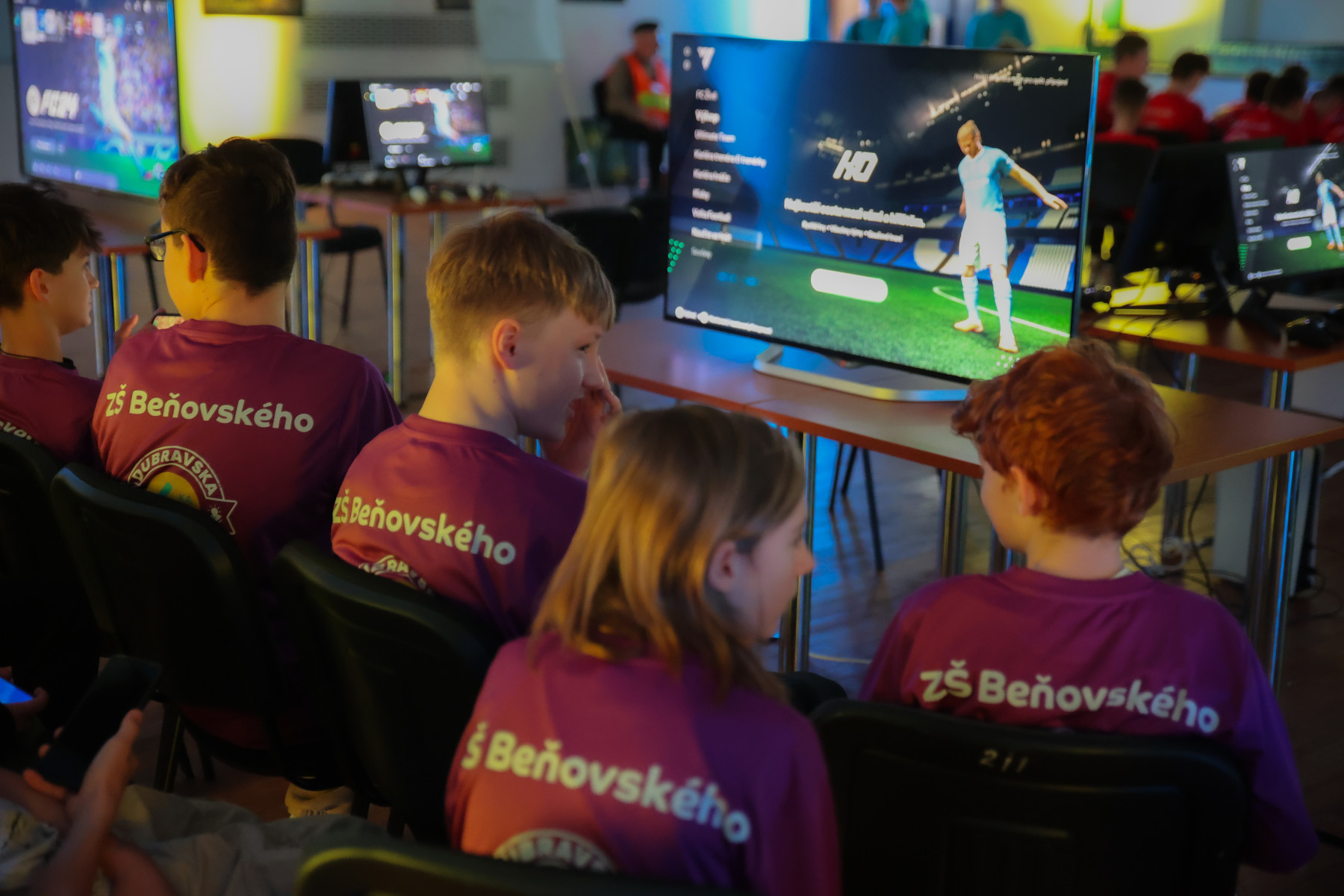 Premiérový turnaj v e-športe pre základné školy pozná svojich víťazov